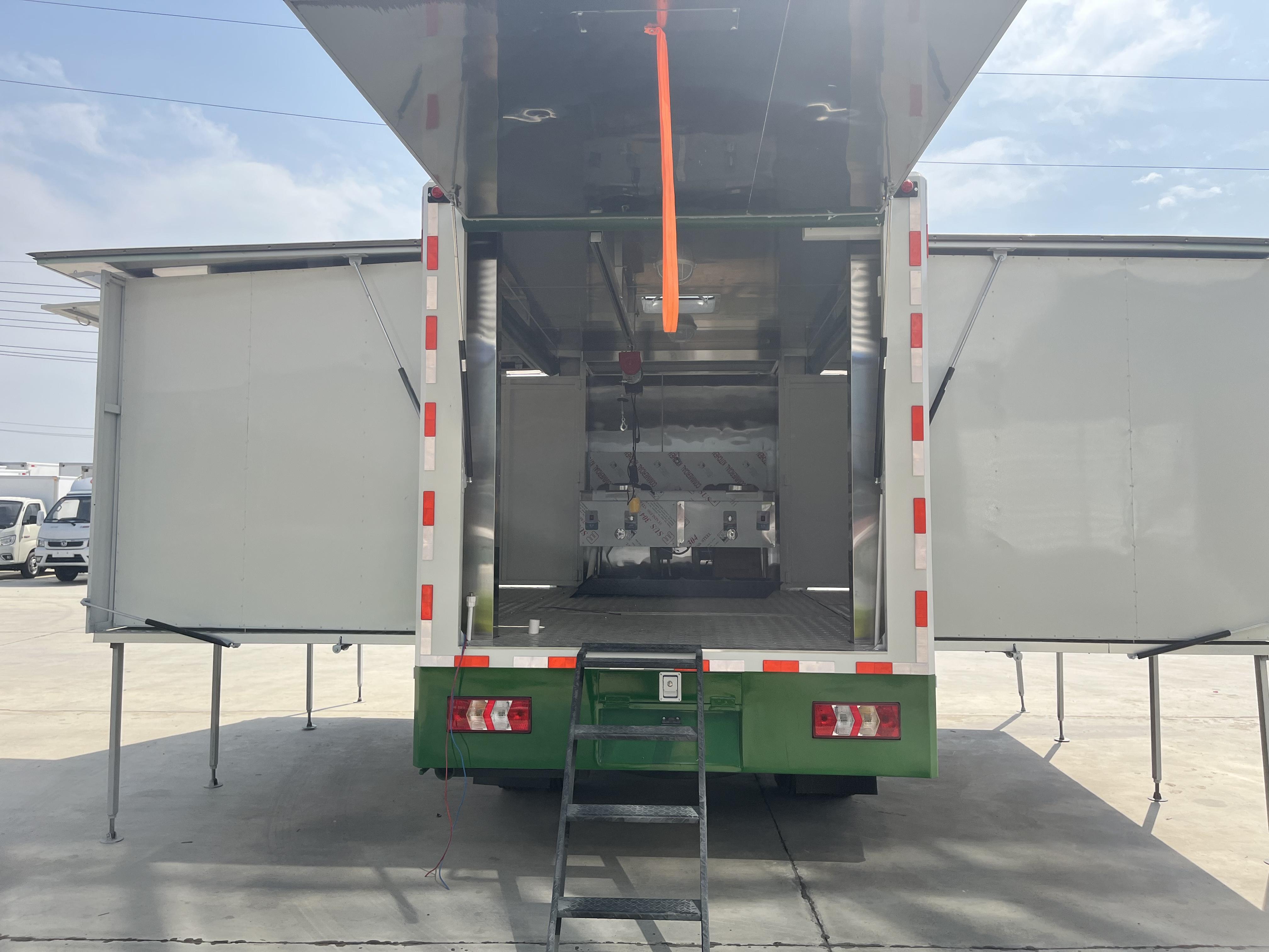 内蒙古大型流动餐车宴会车专业定制0首付可提车