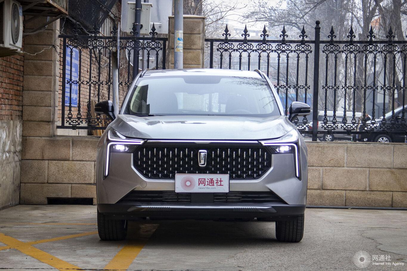 售1049万起推2款车型奔腾t55牛犇版正式上市