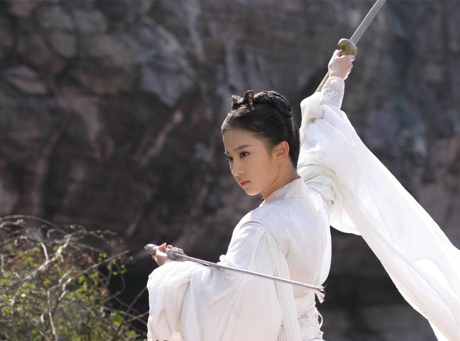 2006《神雕侠侣》刘亦菲饰演小龙女