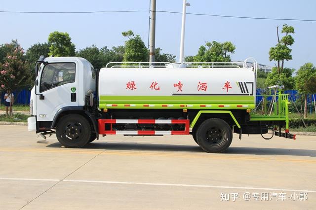 綠化灑水車,多功能灑水車,綠化噴灑車,運水車灑水車,消防灑水車.