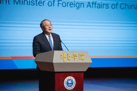 v2-b93006f7956e7e96e243f3520a891c65_180x120.jpg