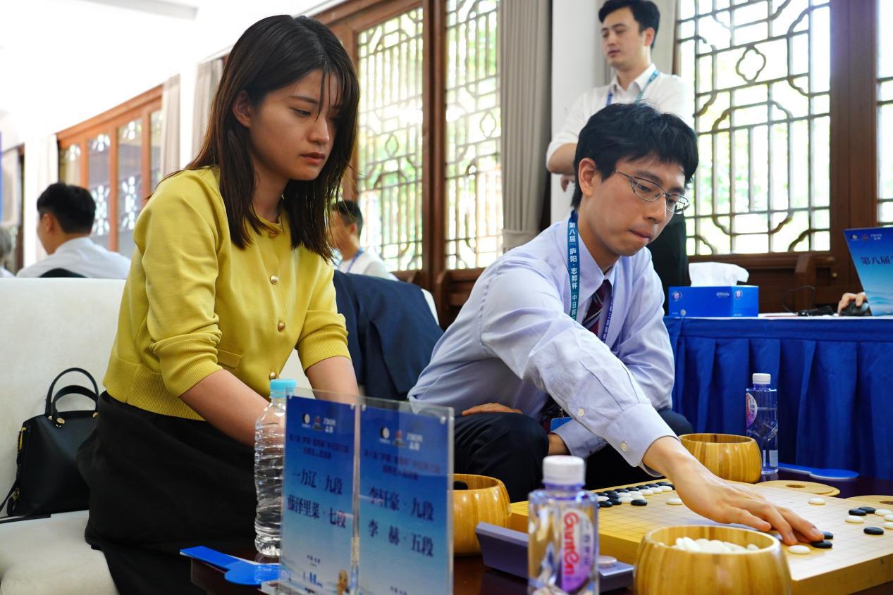 中日韩三国围棋名人混双赛柯洁於之莹痛失好局,李轩豪李赫与朴廷桓