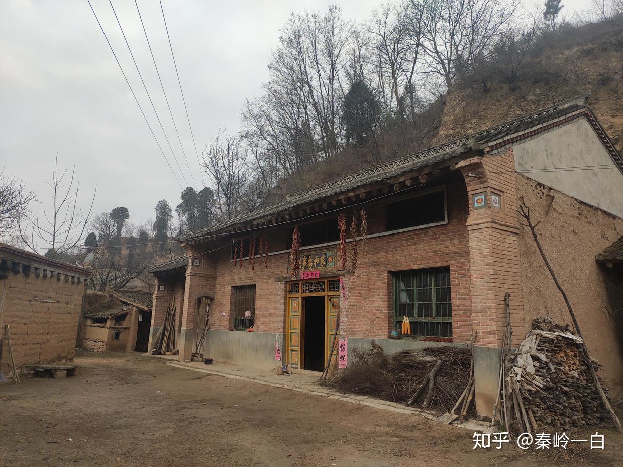 中国美丽休闲乡村：重庆东升村的金黄稻田，白墙瓦房错落有致 - 知乎
