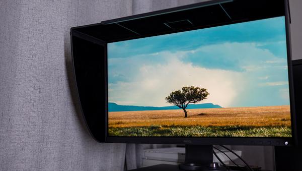 颇具性价比的明基sw270c专业摄影显示器简评