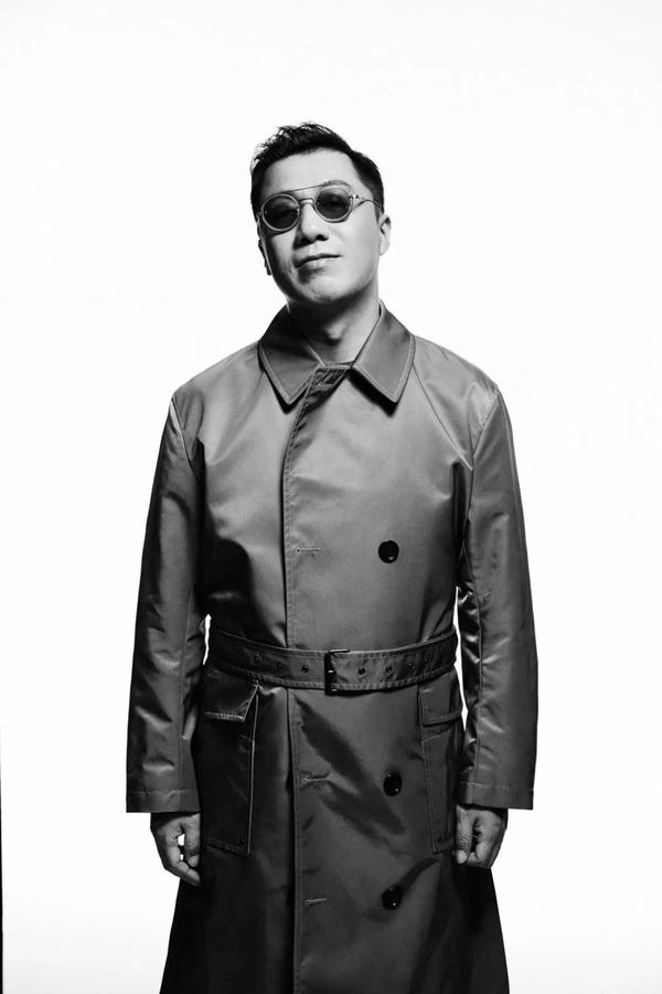 不做电视民工把综艺节目当成作品严敏和他建构的综艺宇宙