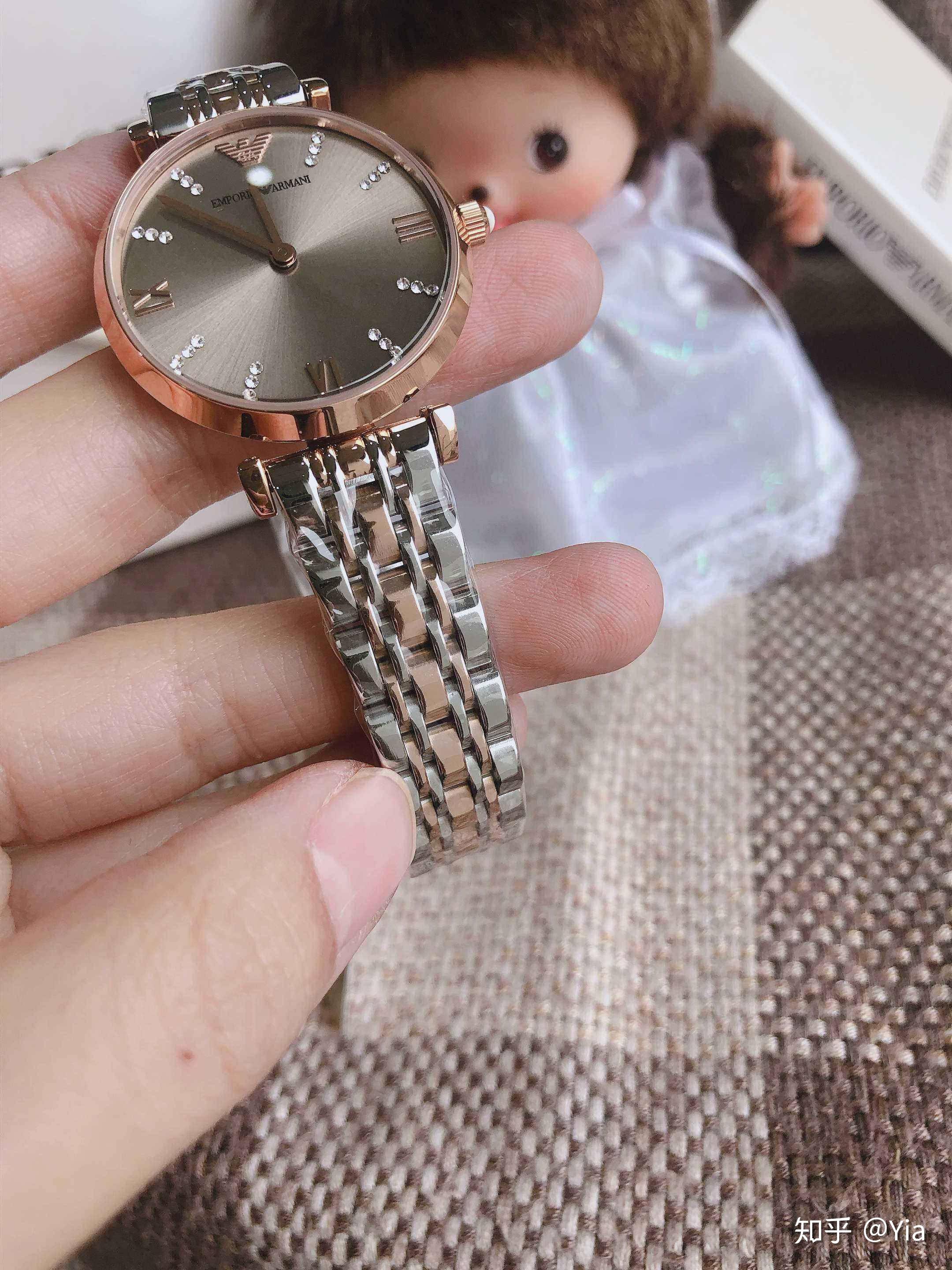 阿玛尼女表精致复古1840手表