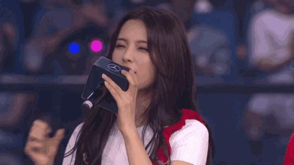 如何评价杨超越将与科比、姚明同台参与 2019