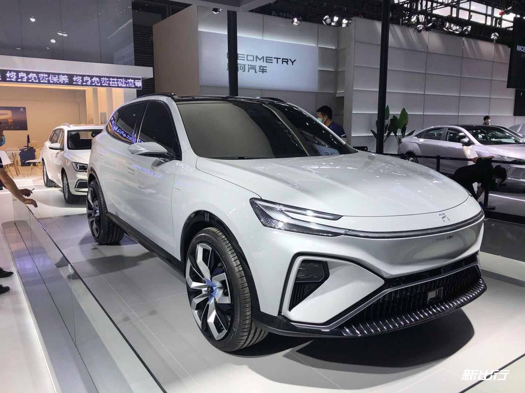 搭载194英寸窄边框中控屏上汽r汽车marvelr内饰首次曝光