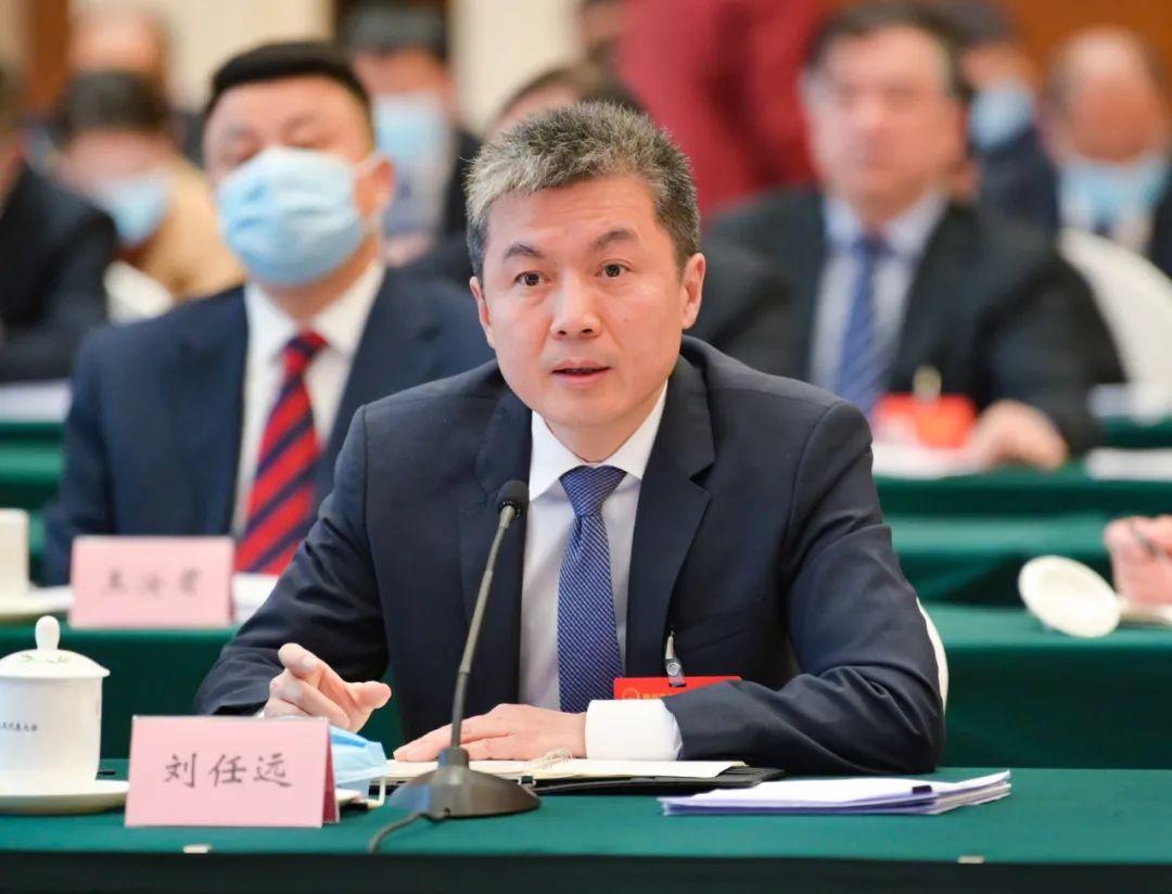 省人大代表四川天府新区党工委书记刘任远担当科技自立