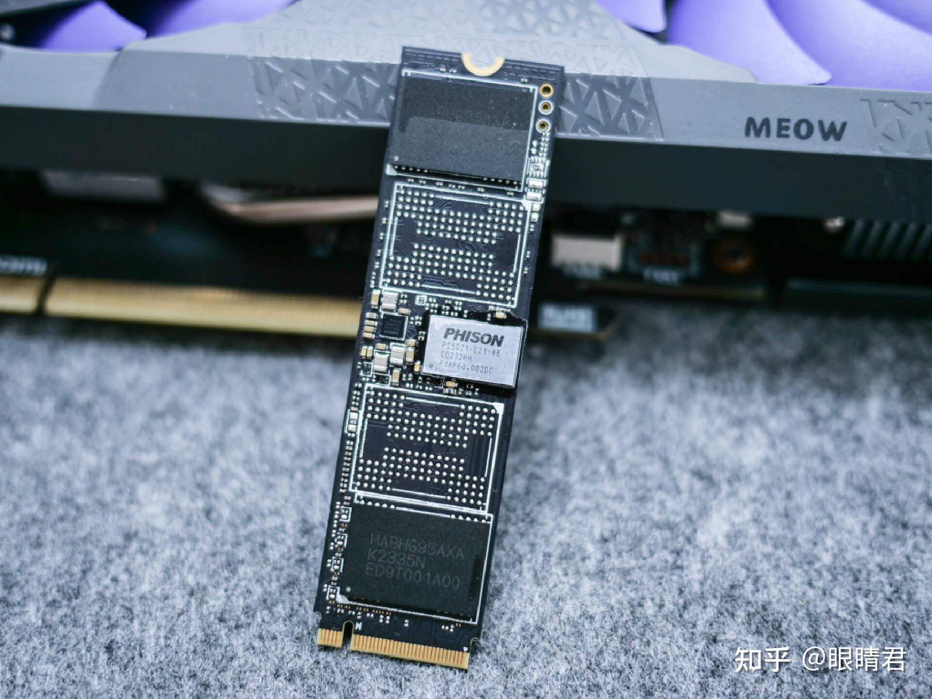 1tb版本的顺序读取和写入速度是最快的,读取5000mb/s,写入4850mb/s,三