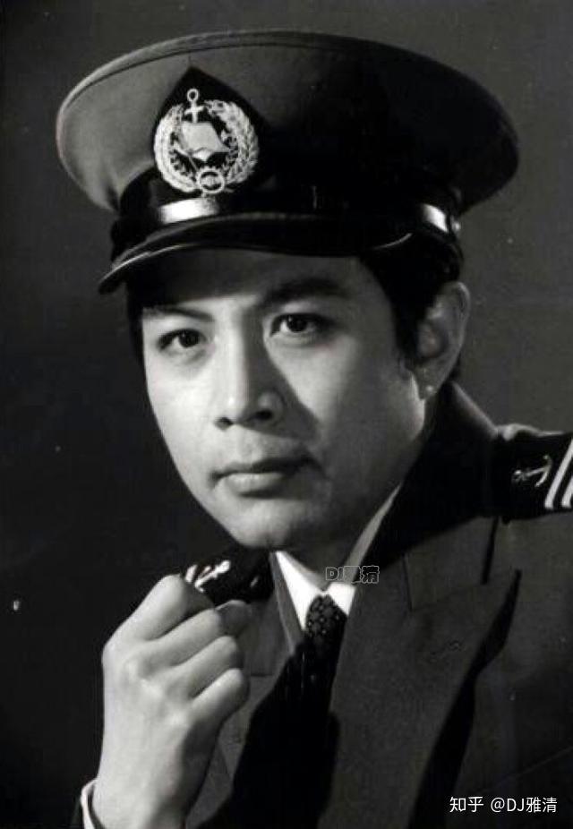 2,陈少泽,一部《保密局的枪声》,使他成为80年代最闪亮的电影男明星之