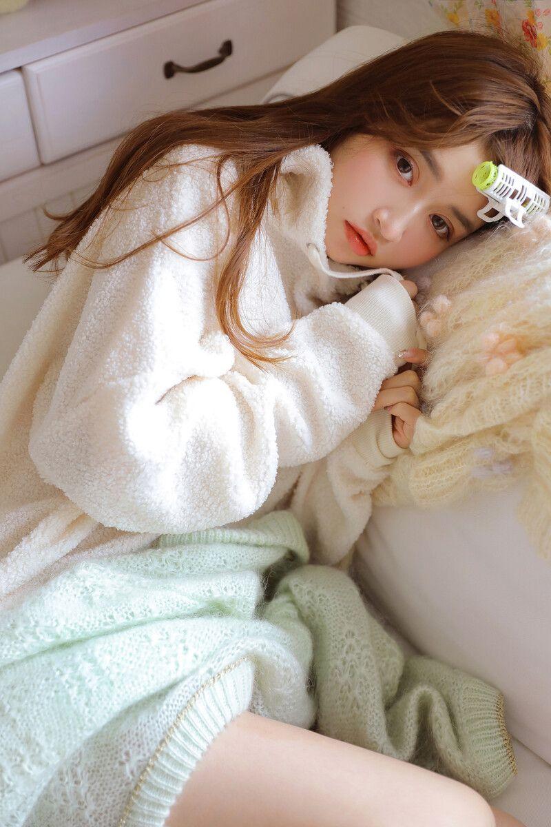 草莓蛋糕的甜蜜摄影师萌琦琦m77