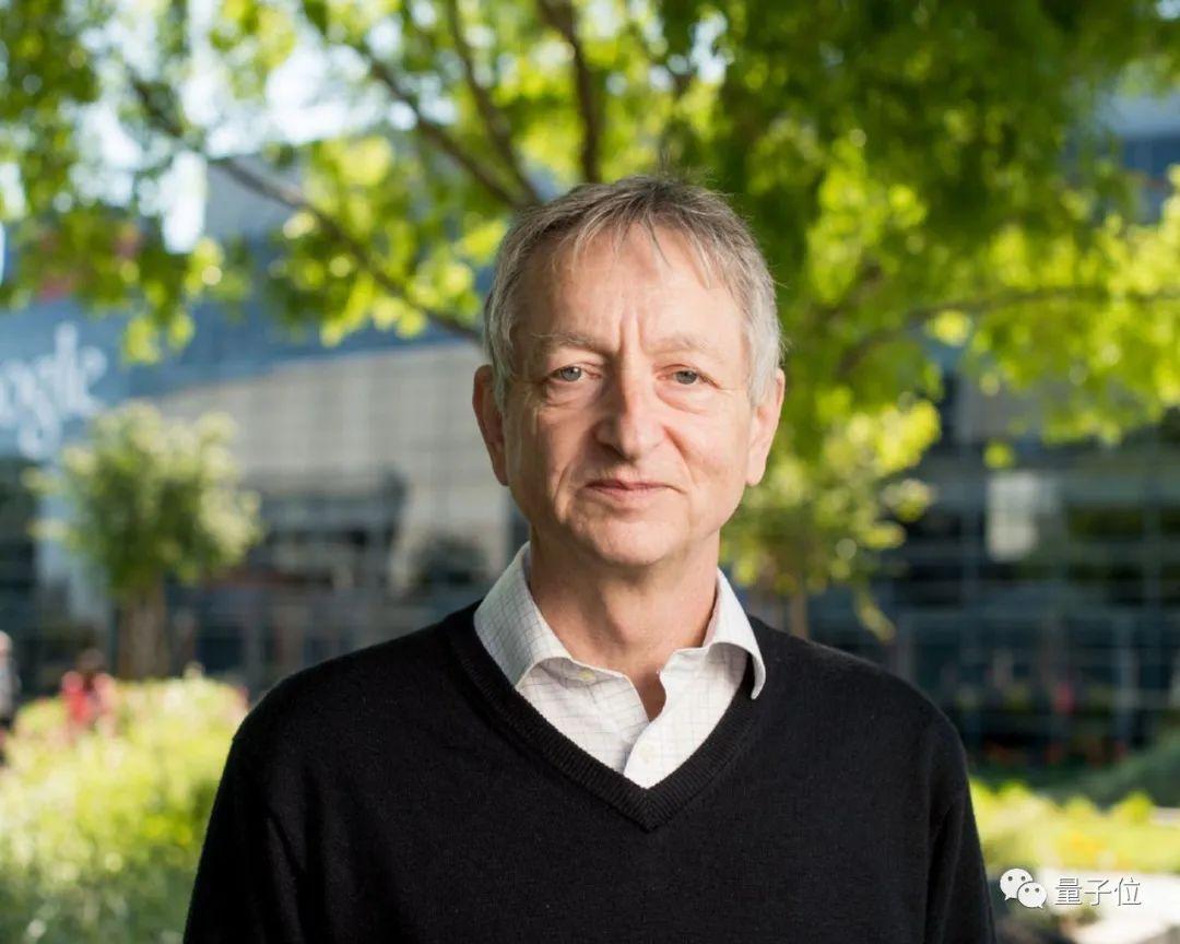 hinton是个十分叛逆的人.