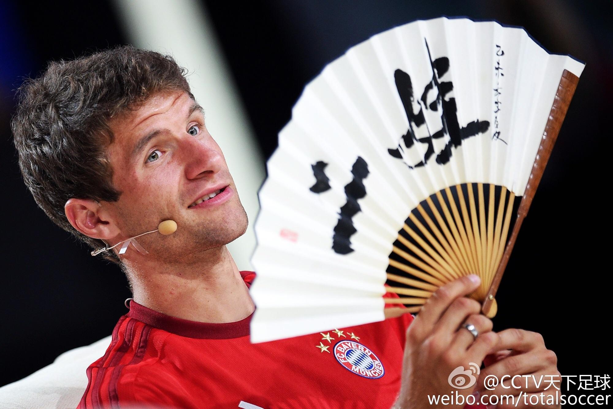 足球德国队拜仁慕尼黑穆勒二娃