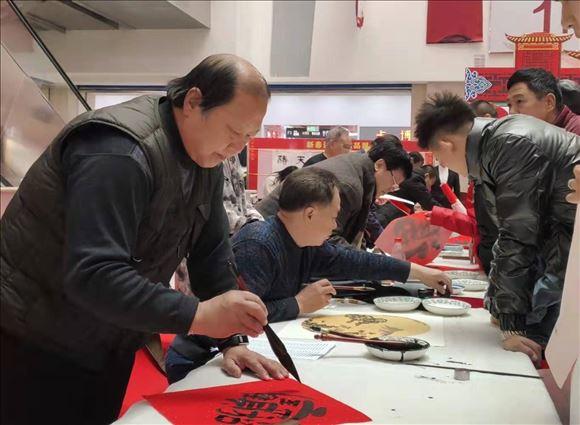 級美術師張文勝,滄州山海書畫院院長劉傳海,滄州市地書協會會長李文增