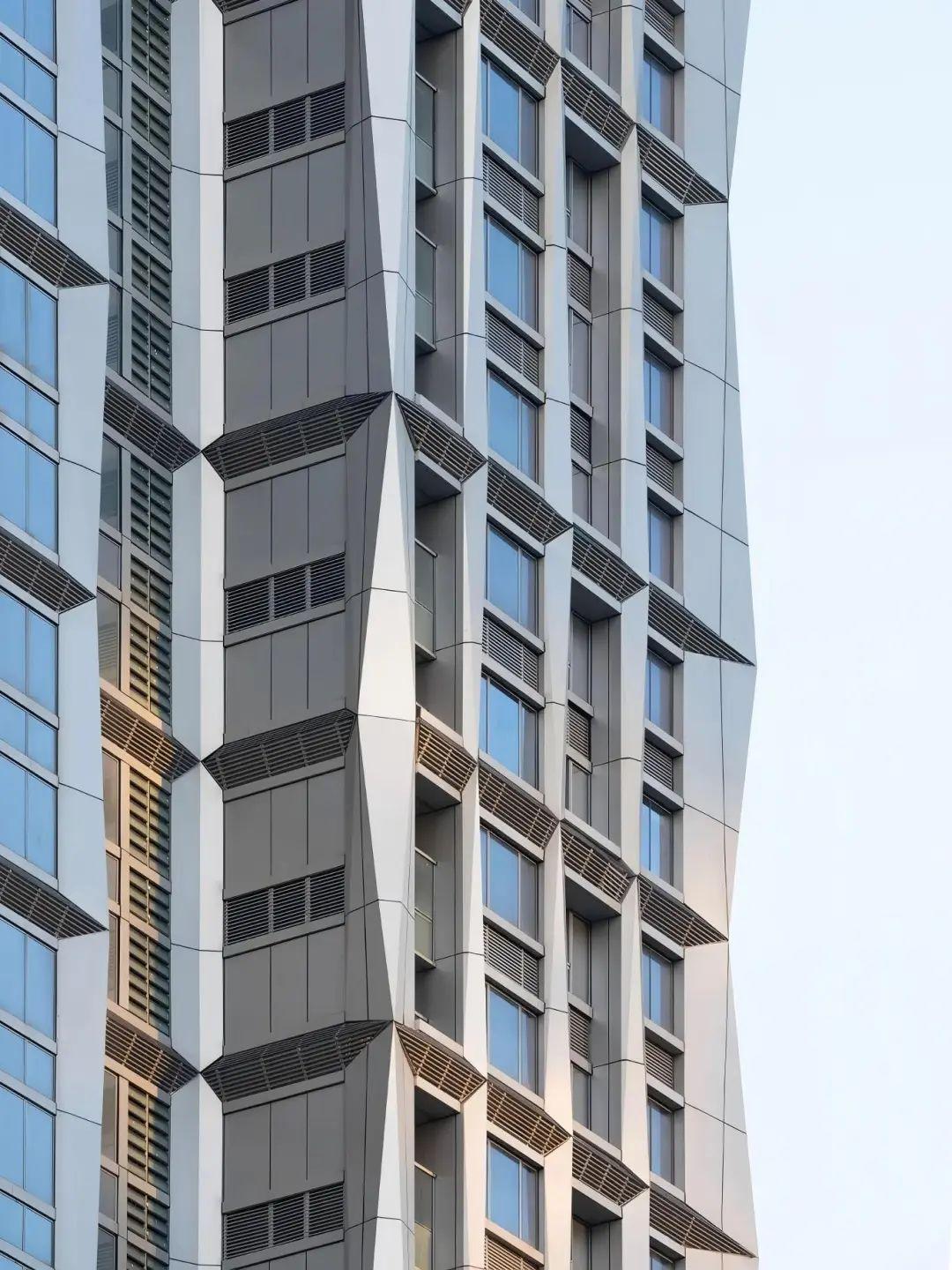 【建筑材料】“金属贵族”“色差丰富”的阳极氧化铝板在现代建筑中的多维应用 - 知乎