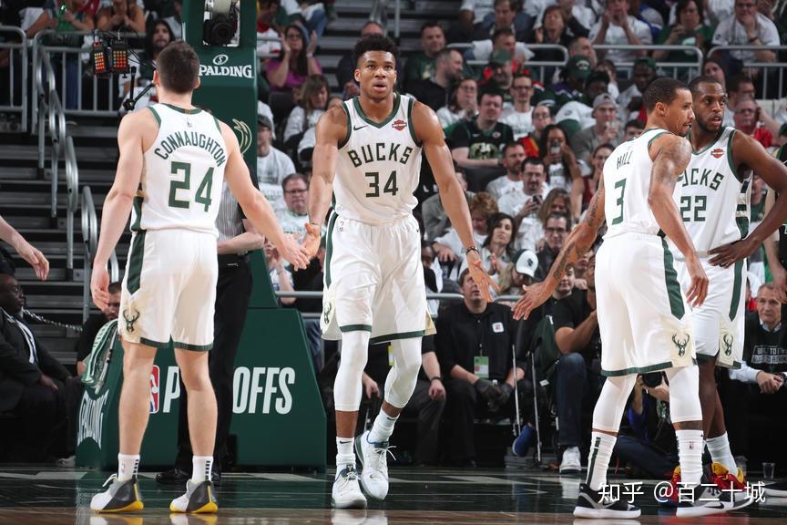 结舌的方式被击溃了——波士顿人赛季结束的钟声仍回荡在密歇根湖上空