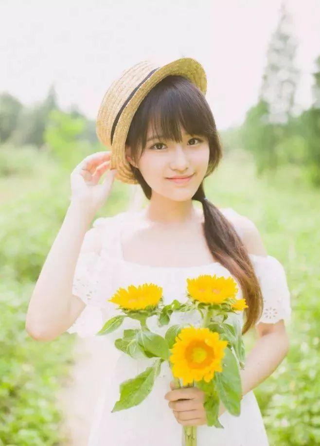 怎么样追求一个女孩子 v2-bbcda2cb742c5c897b959b0bfada2a3d_1440w.jpg