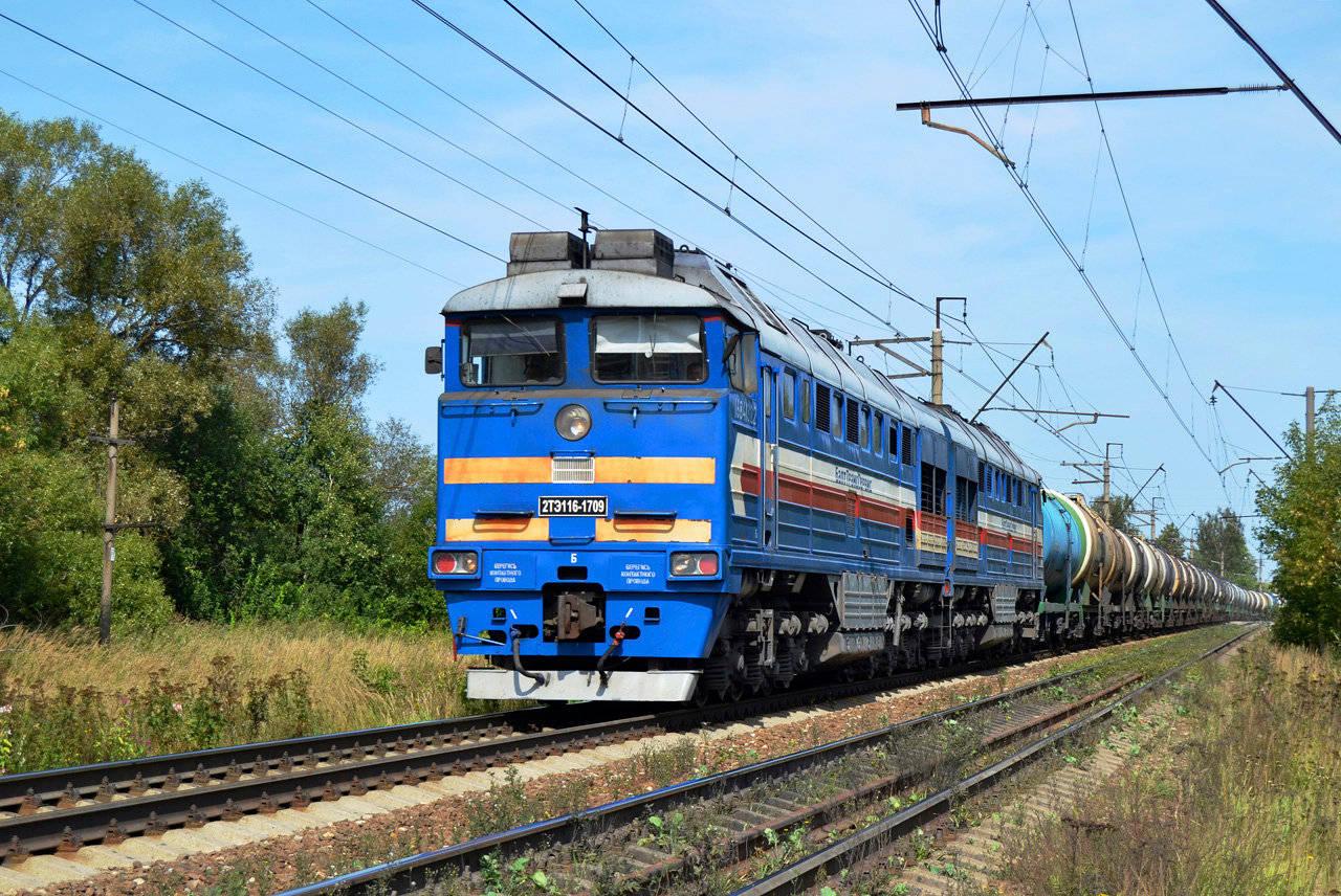 【铁道科普】边生产边改进的2te116型内燃机车