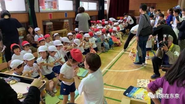 一场普通又可怕的日本幼儿园运动会 知乎