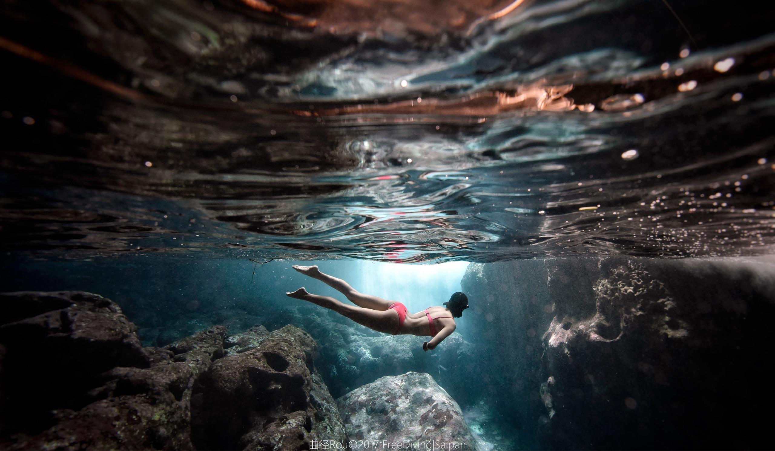 你是深海的精灵我是浅海的舞者