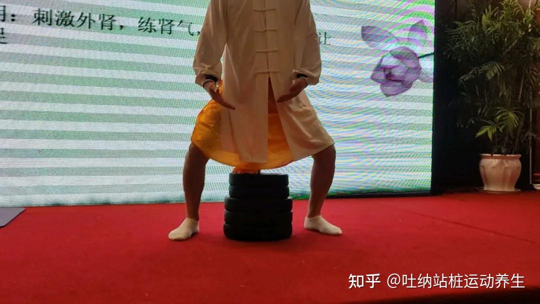 洗髓功垂吊捆绑是硬的还是软的,洗髓功根部垂吊图