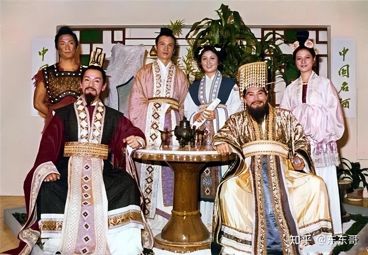 鲍方：扫地僧文革进大陆第一人，子女个个有出息，还与邓公合影 - 知乎