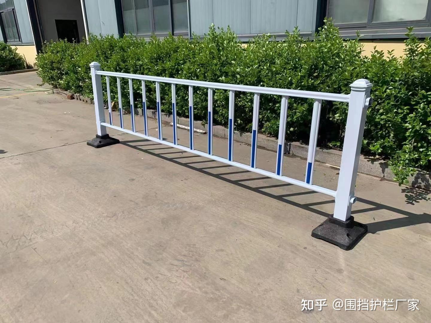 市政护栏一般多少钱一米? - 知乎