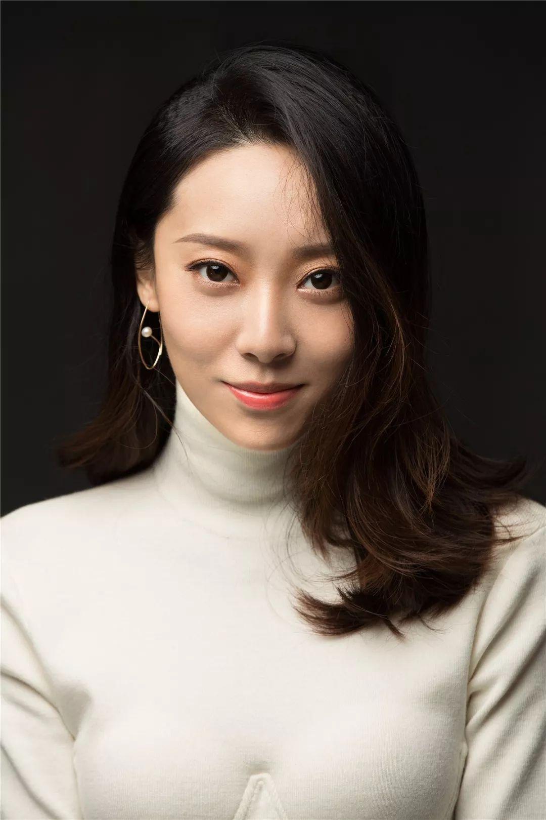 新喜剧之王的女主原来真是个死跑龙套星爷约试镜她竟以为是诈骗
