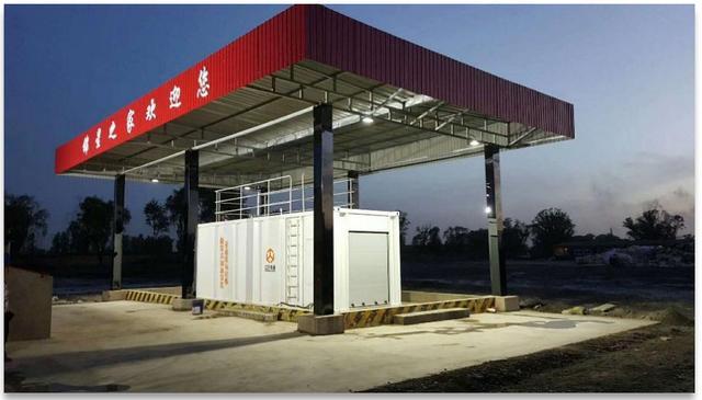 我想在乡镇上建一个小型加油站需要在当地办理哪些手续