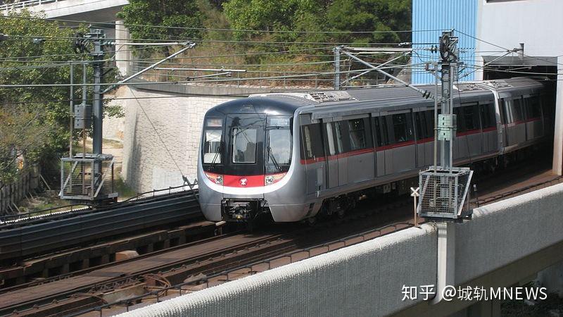 订购10列新列车,提升观塘线,荃湾线,港岛线及将军澳线车队的载客能力