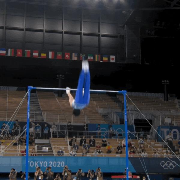 如何评价中国水球女运动员被压在水里体操疑似恶意压分偷金牌