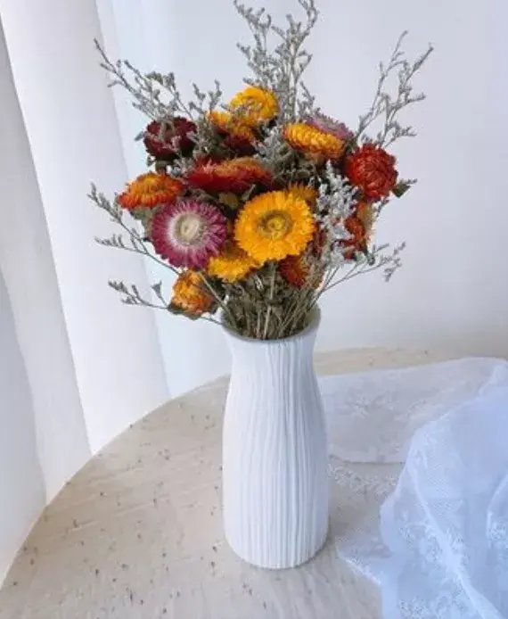 插花天地蜡菊东篱赏菊金正色西风著蜡别样红