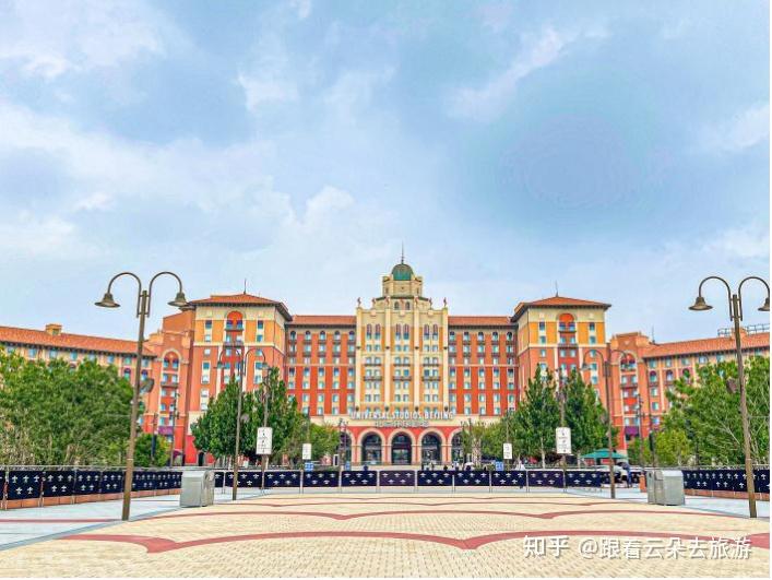 北京环球影城里的两家酒店究竟怎么选？