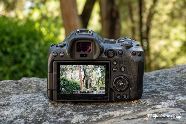 佳能篇2022年买什么相机好呢m50iim6iirpr6和r5选哪一款好