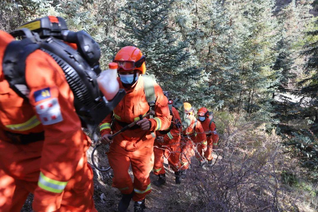 唇亡齿寒，坚持到底，厉兵秣马战至最后一刻