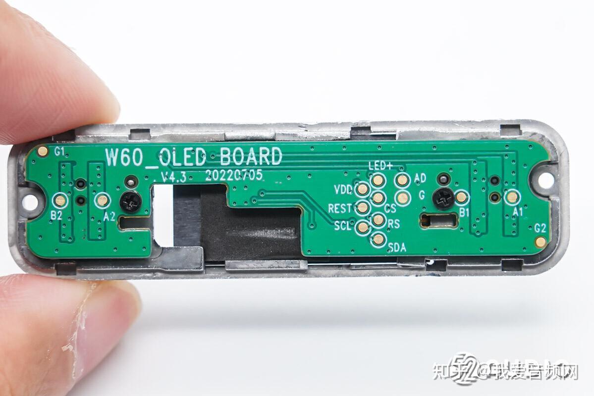 斯莫格forevalaw60无线麦克风拆解单声道立体声双模式低切功能一键