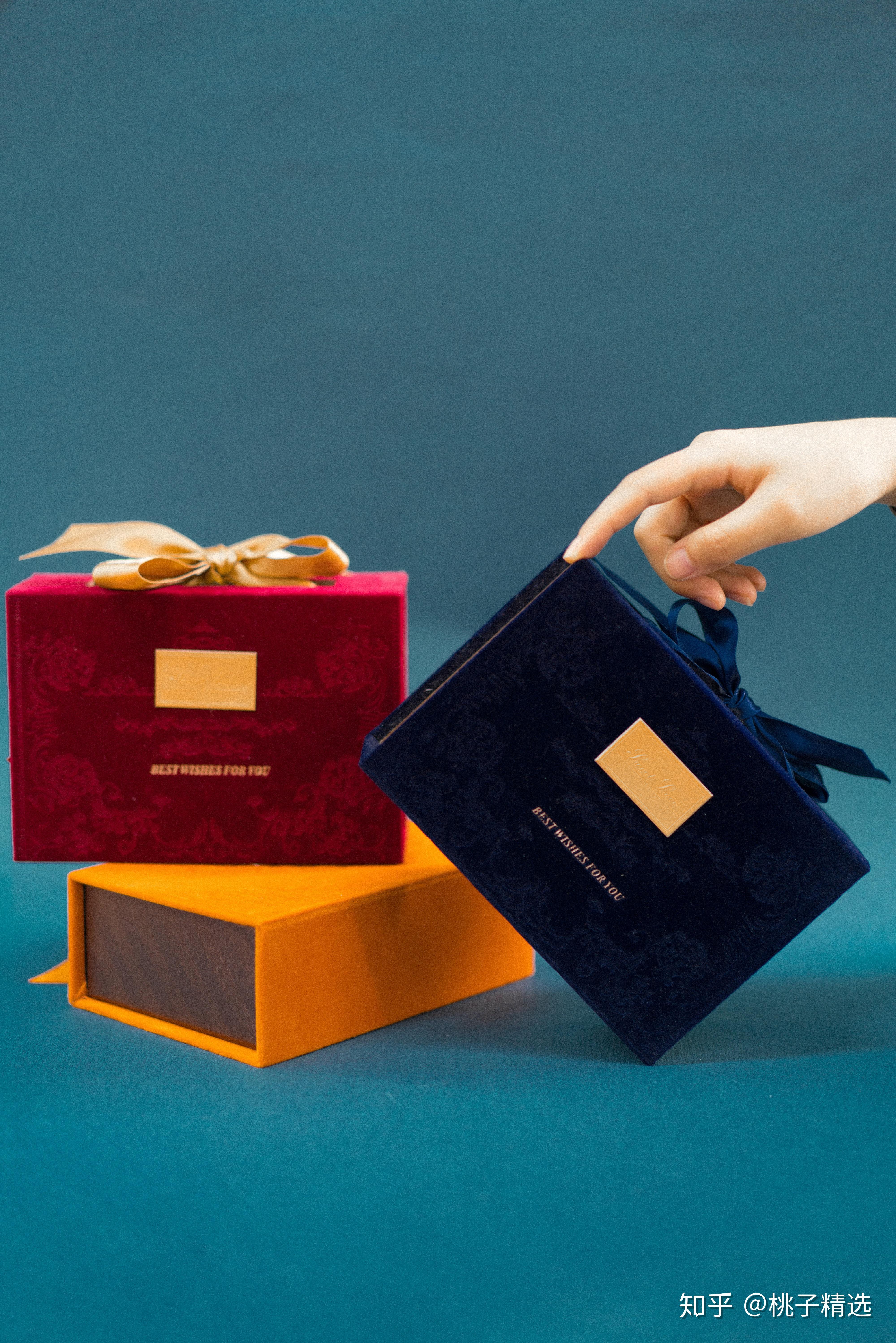 2021适合送客户员工的新年礼物五款颜色可定制的丝绒商务礼盒