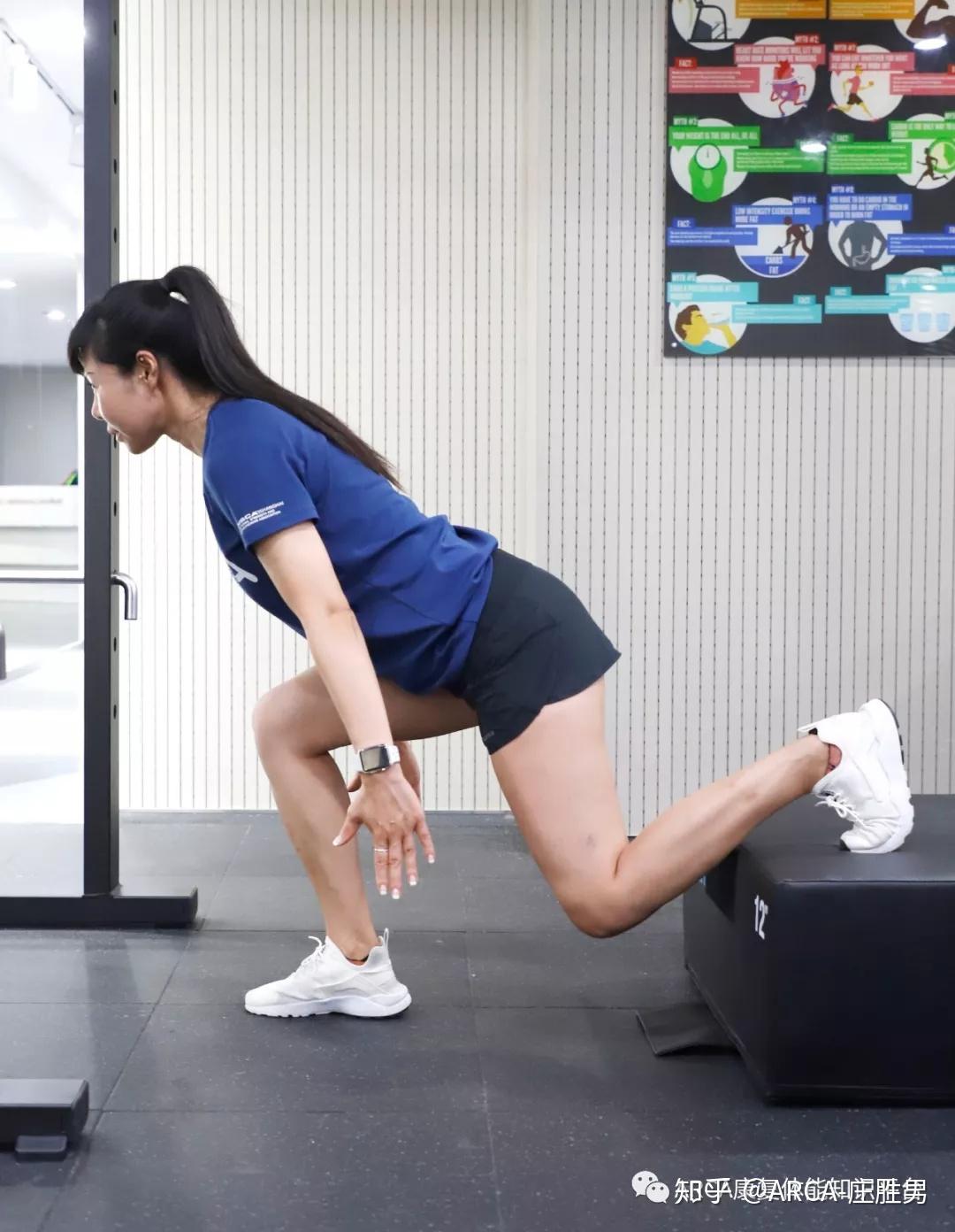 保加利亚分腿蹲的动作技术变式及其进阶