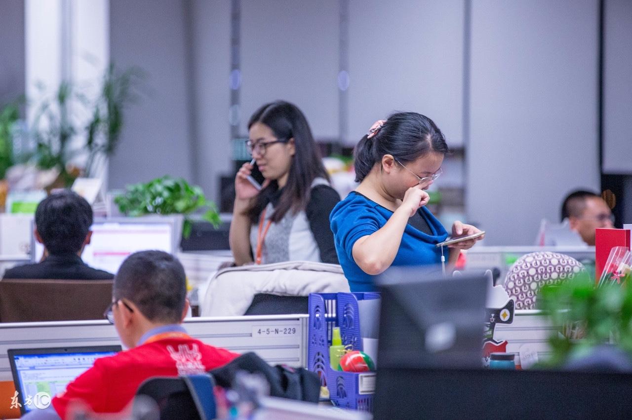 两个国企内部的员工可以相互调动吗答案其实是这样的