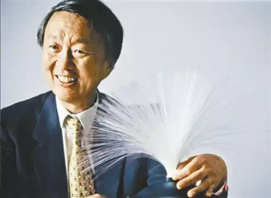 从霞飞路到斯德哥尔摩:光纤之父高锟的人生路 - 知乎