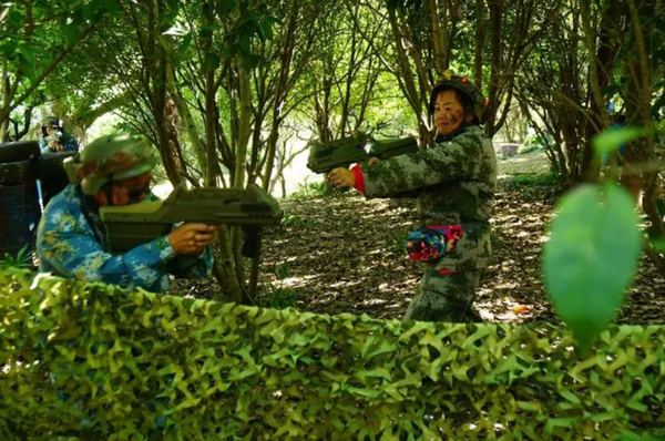 真人CS到底怎么玩?新手十种常见玩法介绍 - 知乎