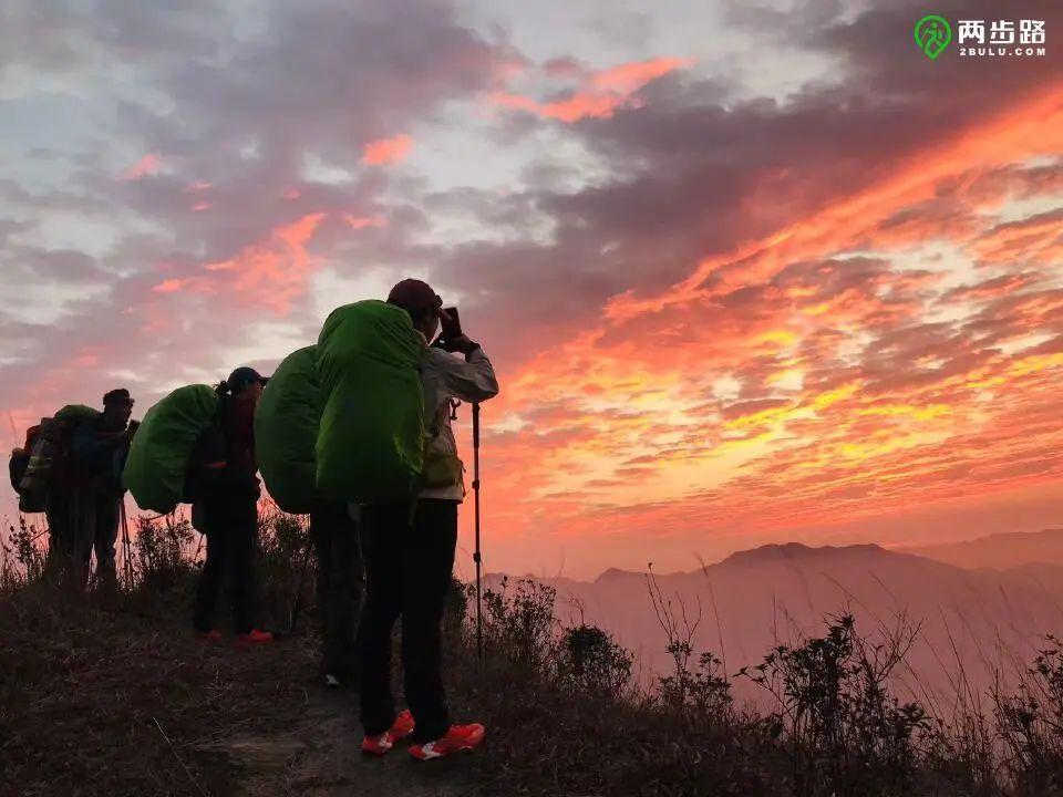 想要轻松爬山离不开这67五个细节