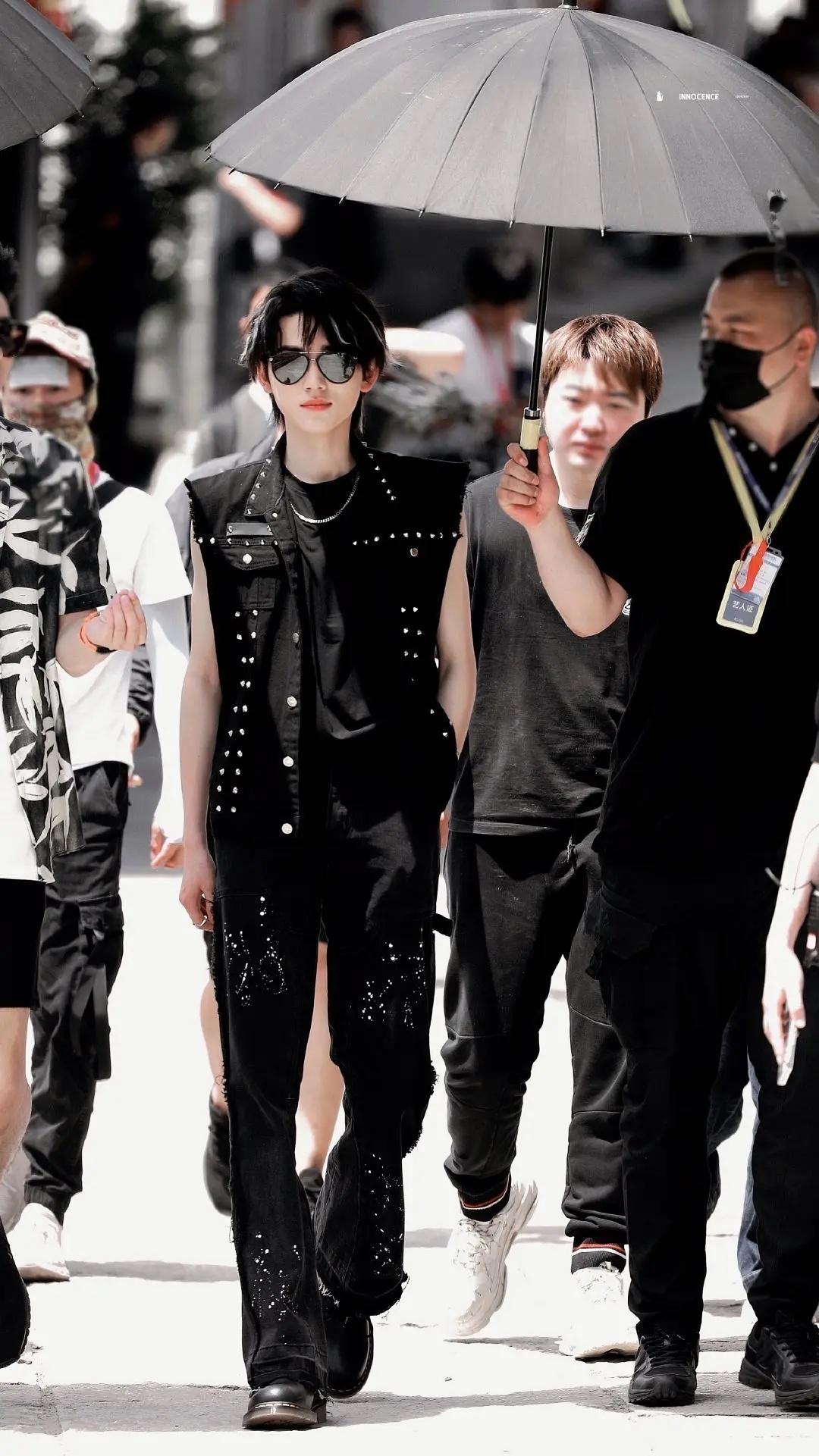 宋亚轩身材比例优越在哪