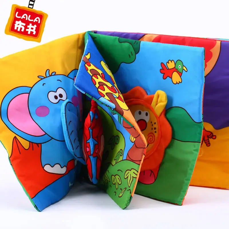 布书是一种采用棉布缝制的书,可以在布上写文字,图案,软绵的手感给