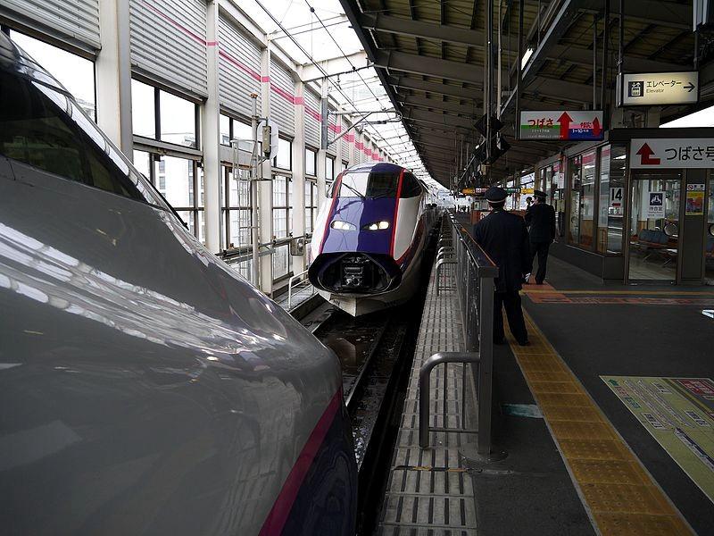 从东京经由山形迷你新干线开往上山温泉站的车票.