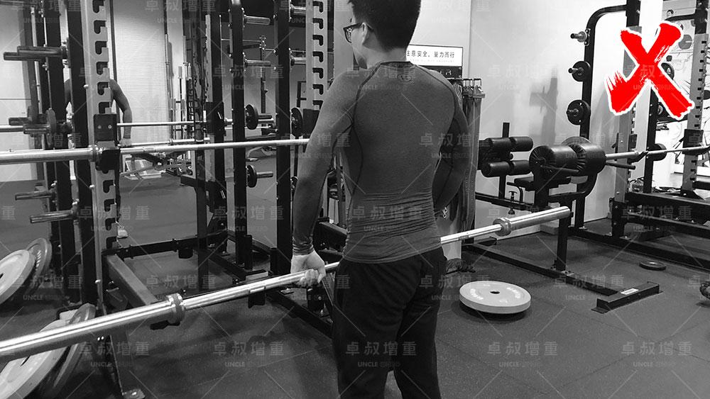 罗马尼亚硬拉丨卓叔增重动作指南