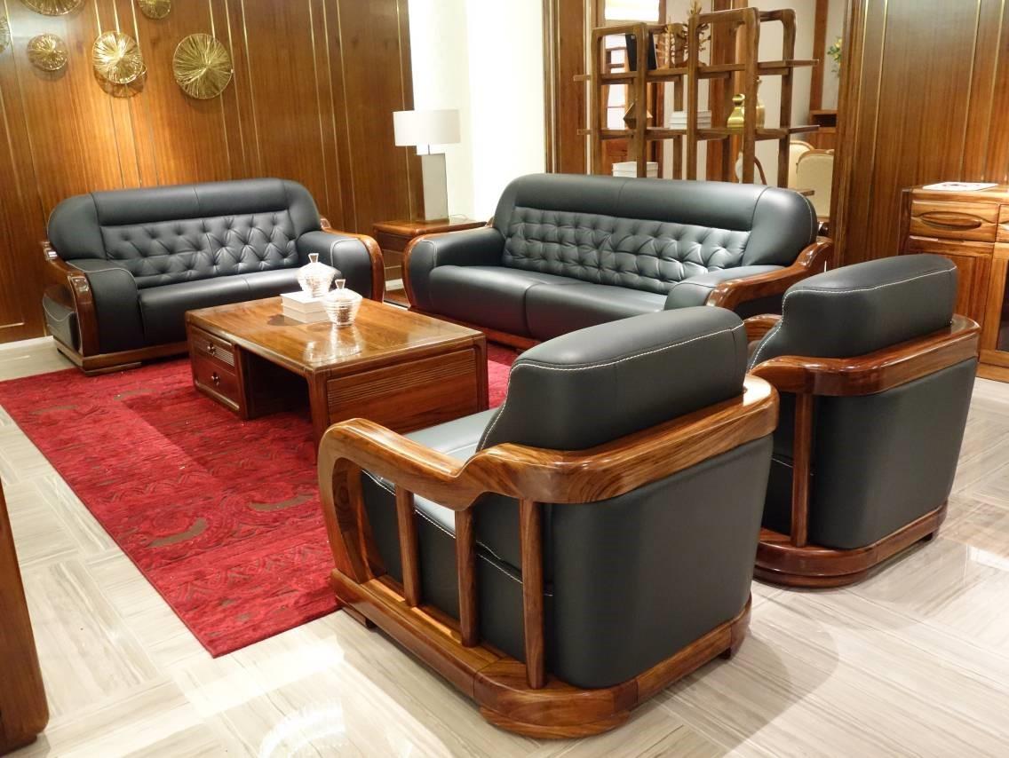 柏森沙发测评:"社交型"大套房,兼具隆重与从容(乌金木语:217 t216)