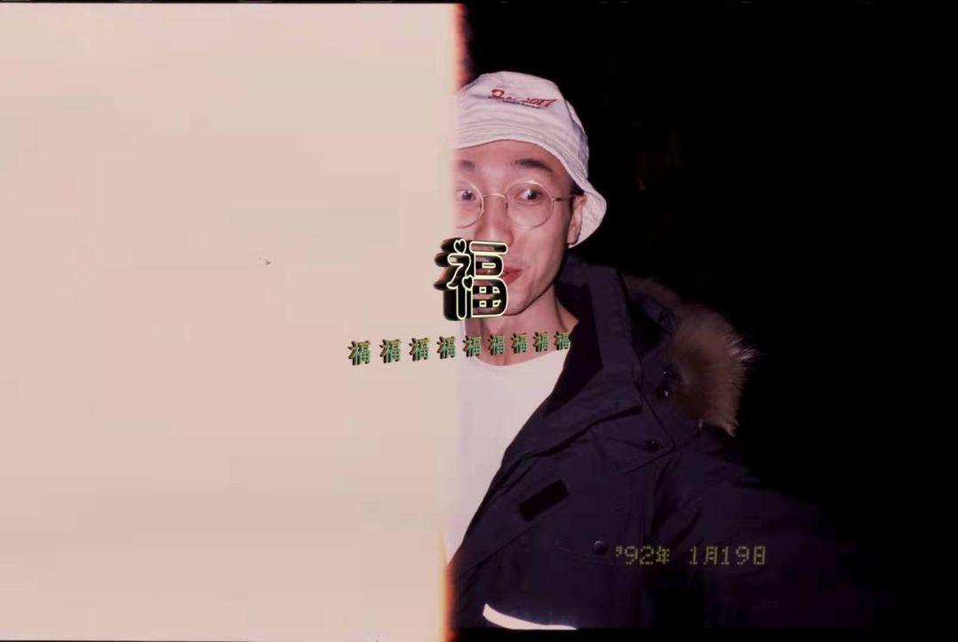 台湾中生代中比较出名的人物,也是好威龙团队的一员,lc小光的专辑就是