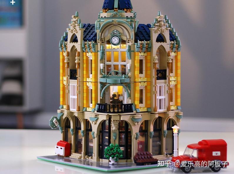 大小:长26cm x 宽26cm x 高35cm关键词:转角,灯光组,邮局,街景16042